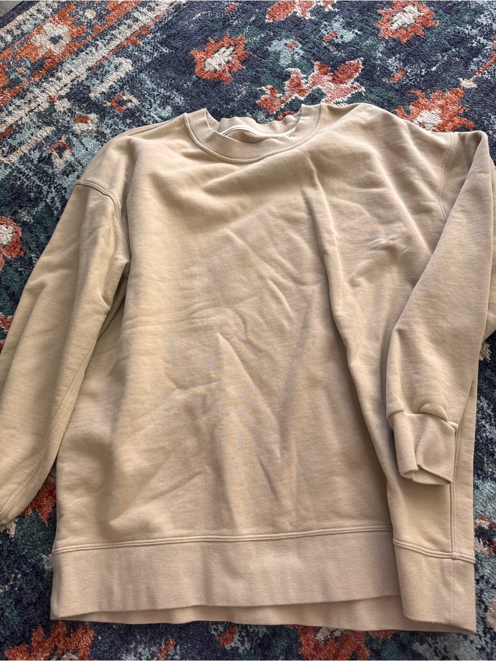 Women’s Crewneck Sweatshirt in Beige